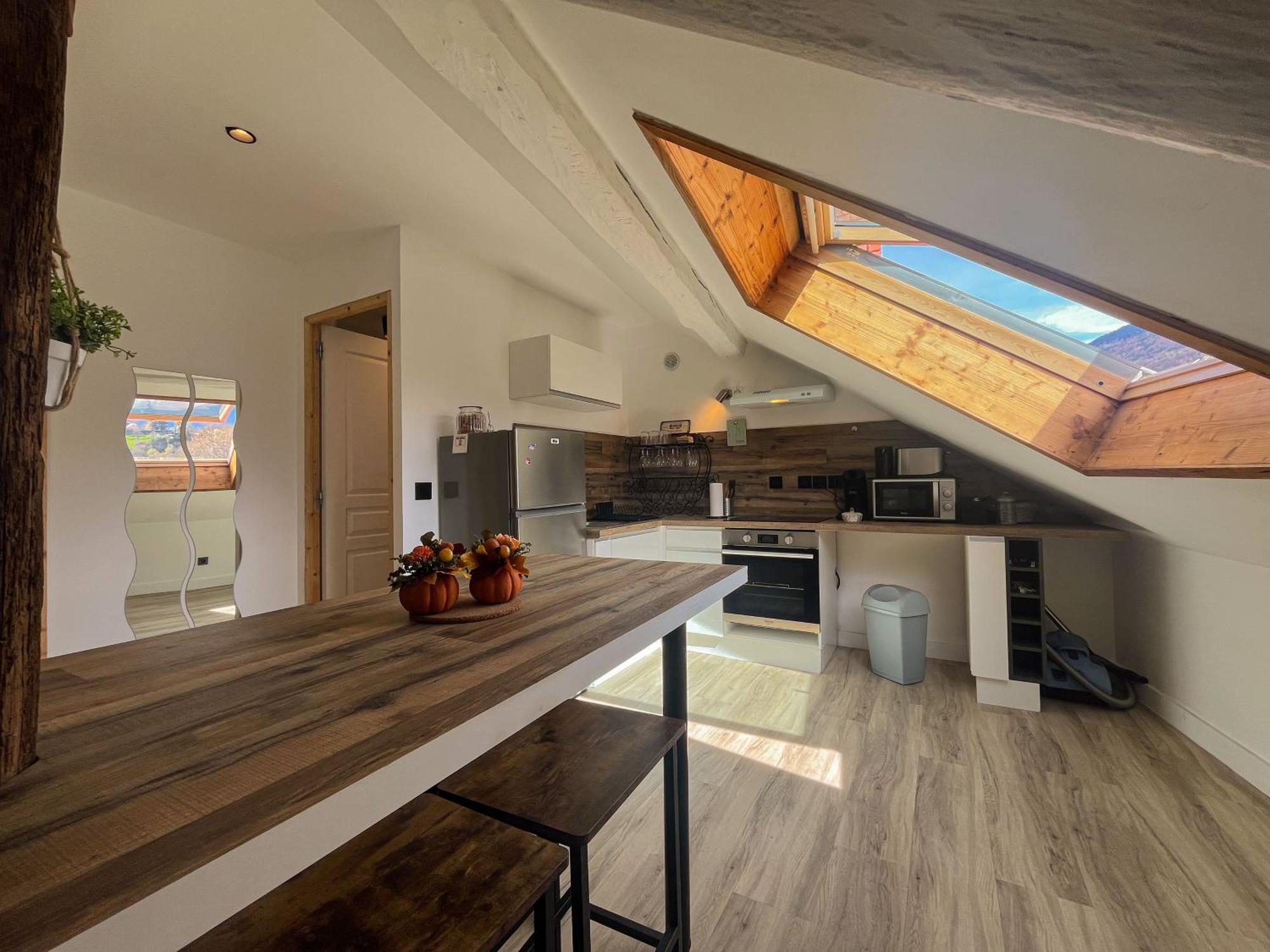 Cocon Sous Les Toits Lägenhet Albertville Exteriör bild